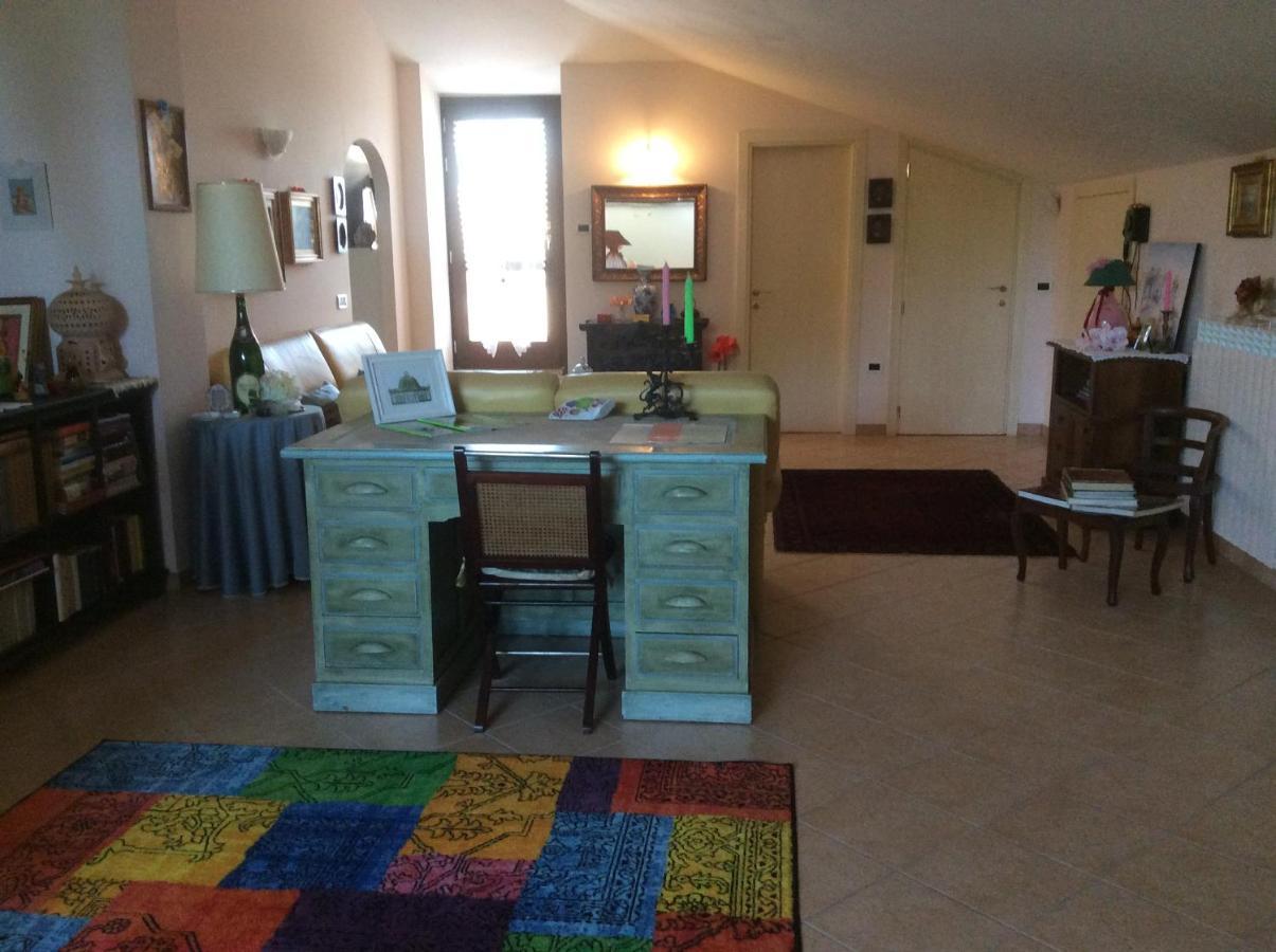 B&B Mikigio Mondavio Extérieur photo