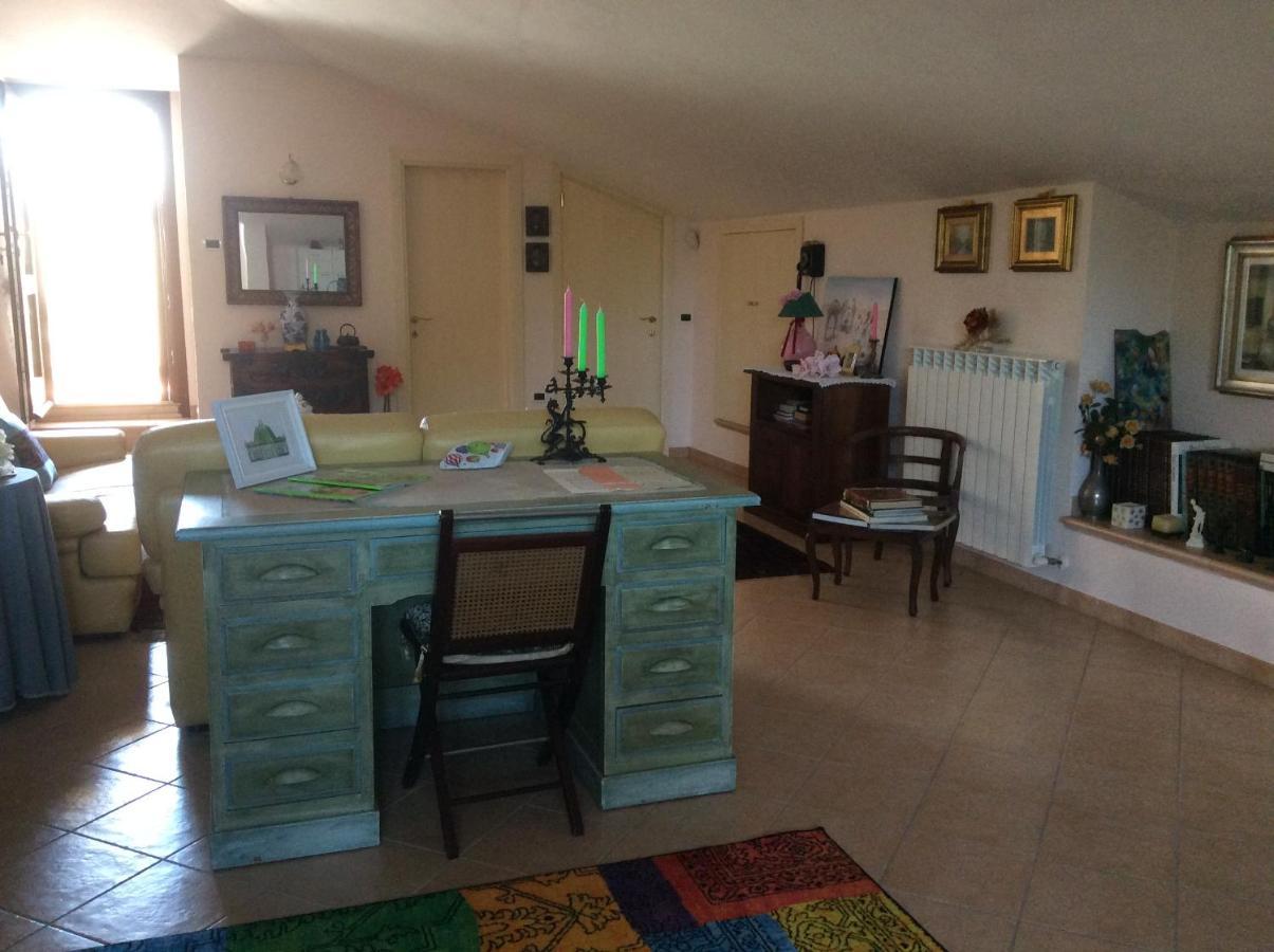 B&B Mikigio Mondavio Extérieur photo