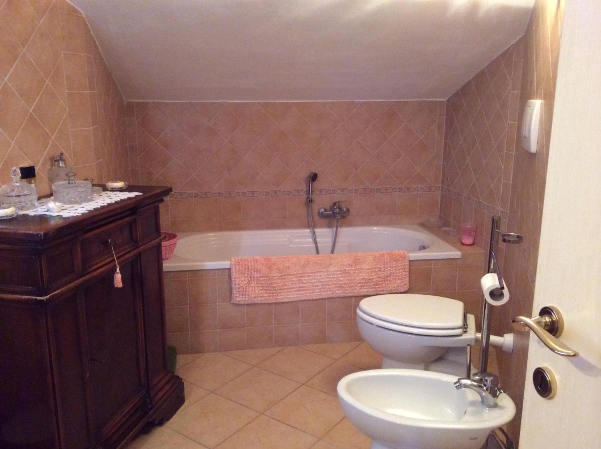 B&B Mikigio Mondavio Extérieur photo