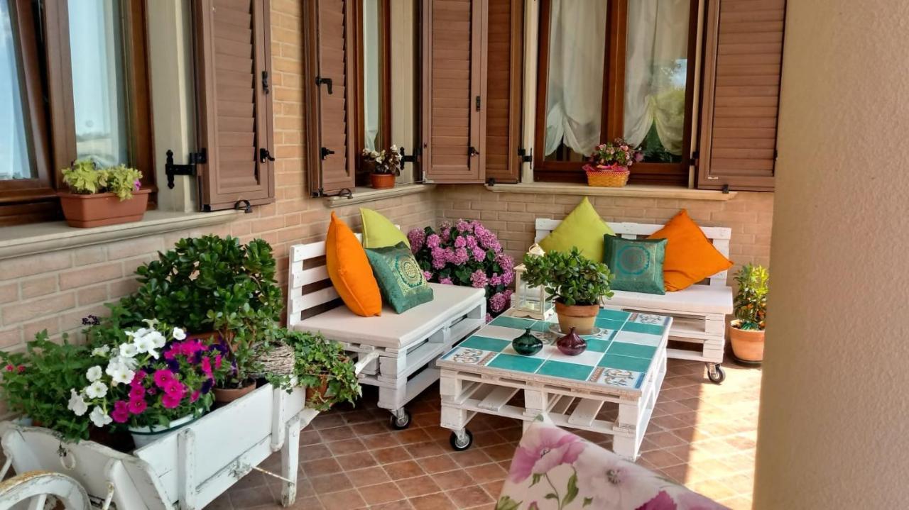 B&B Mikigio Mondavio Extérieur photo